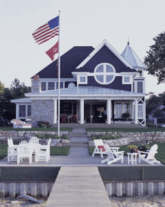 This is a nice house also...and the flag is up and flying